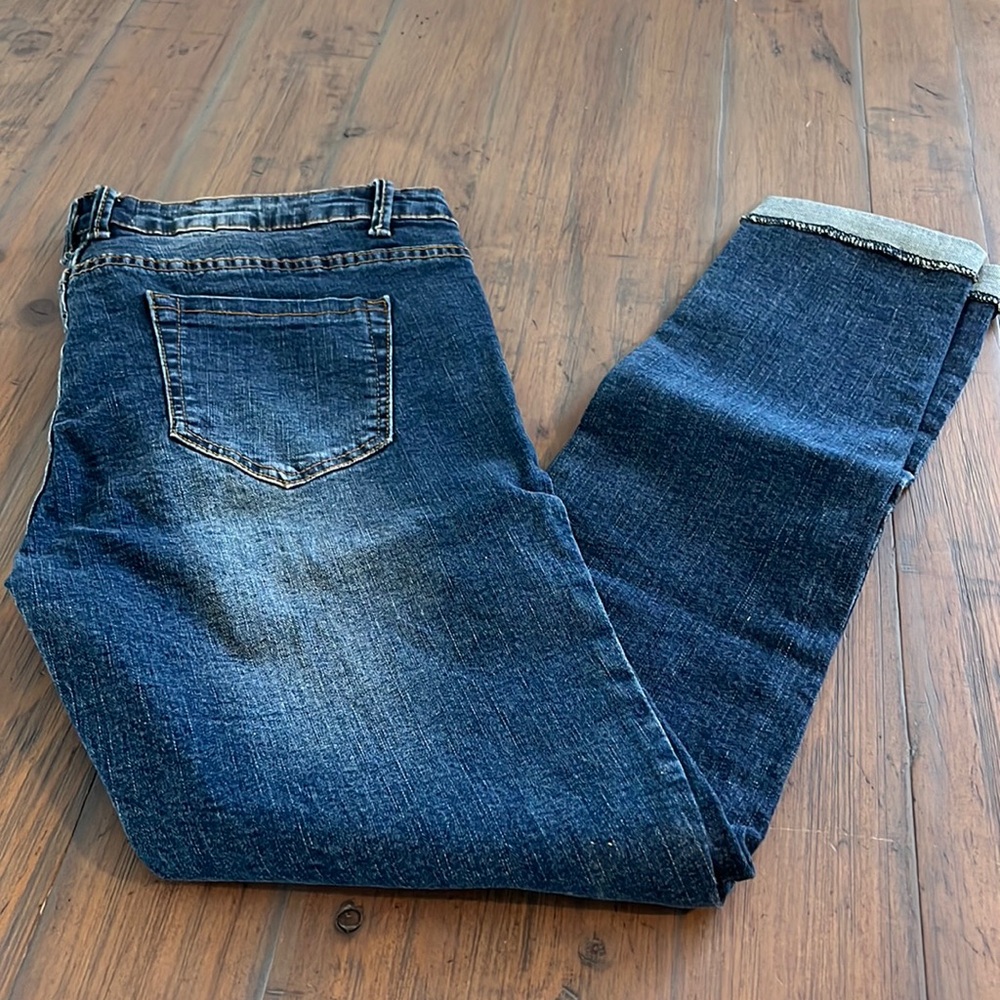 Listicle Large Skinny Jeans